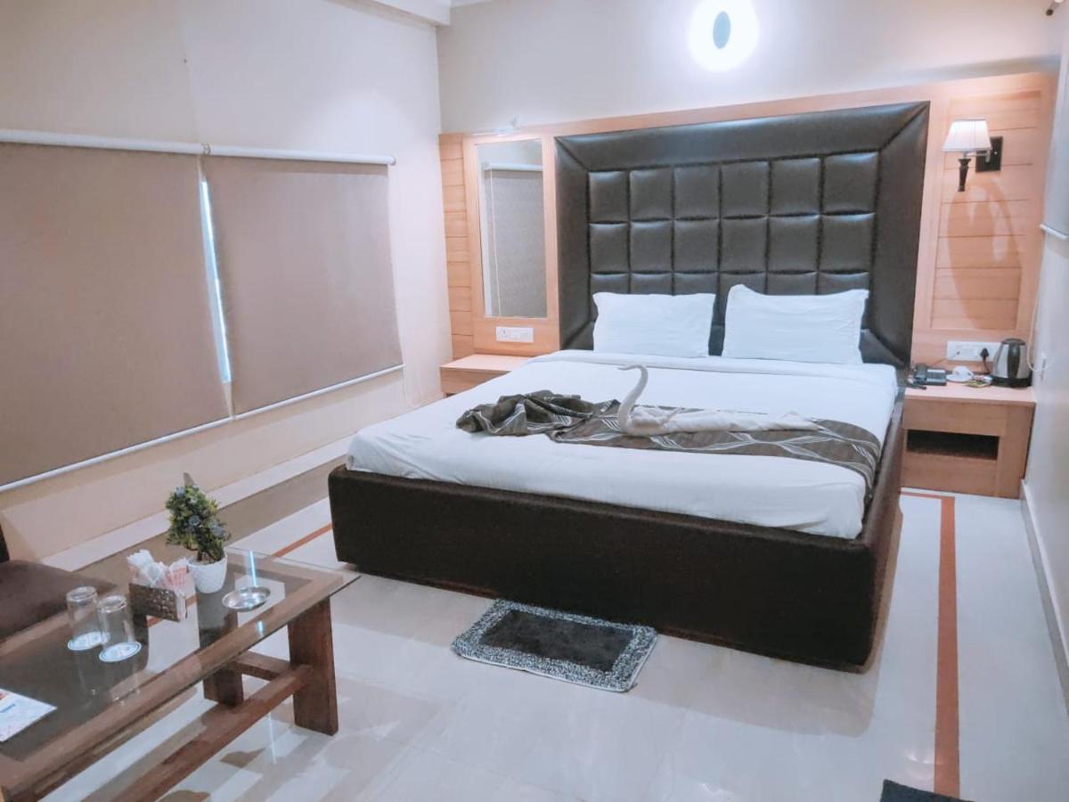 Motel New Milan Muzaffarpur Exterior photo